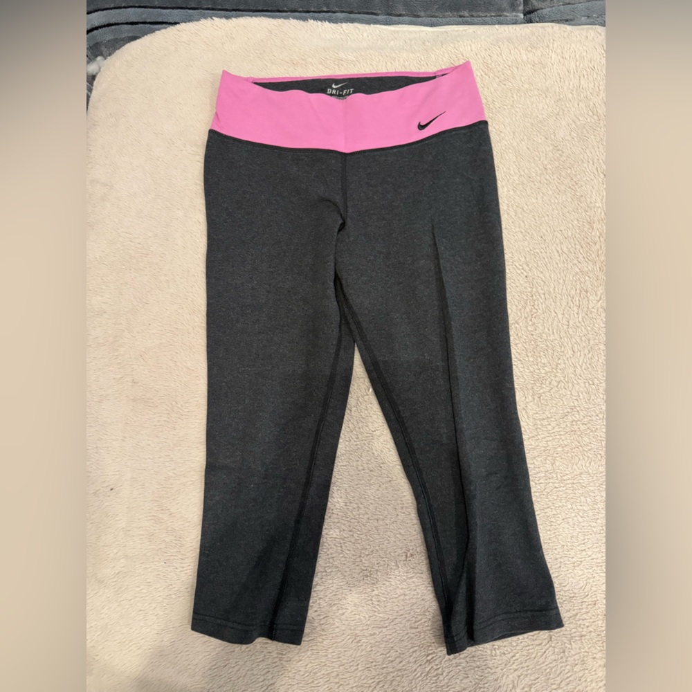 Nike leggings